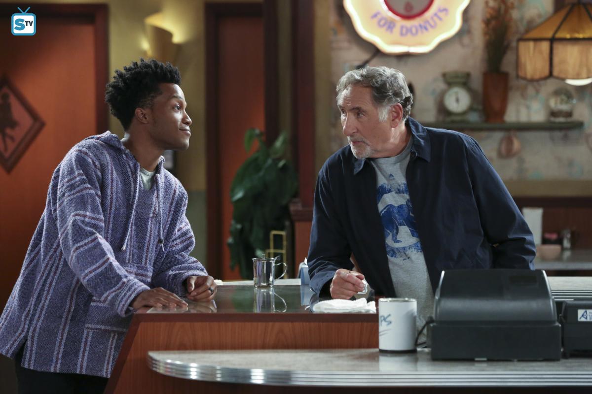 Superior Donuts - Season 1