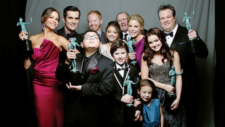 Modern Family - Season 9