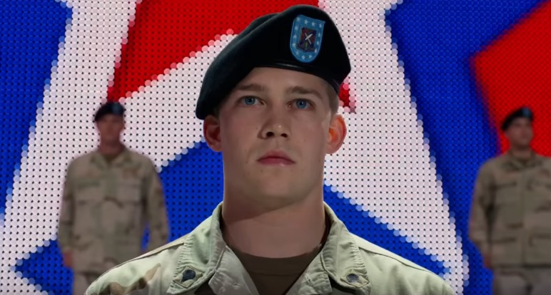 Billy Lynn's Long Halftime Walk