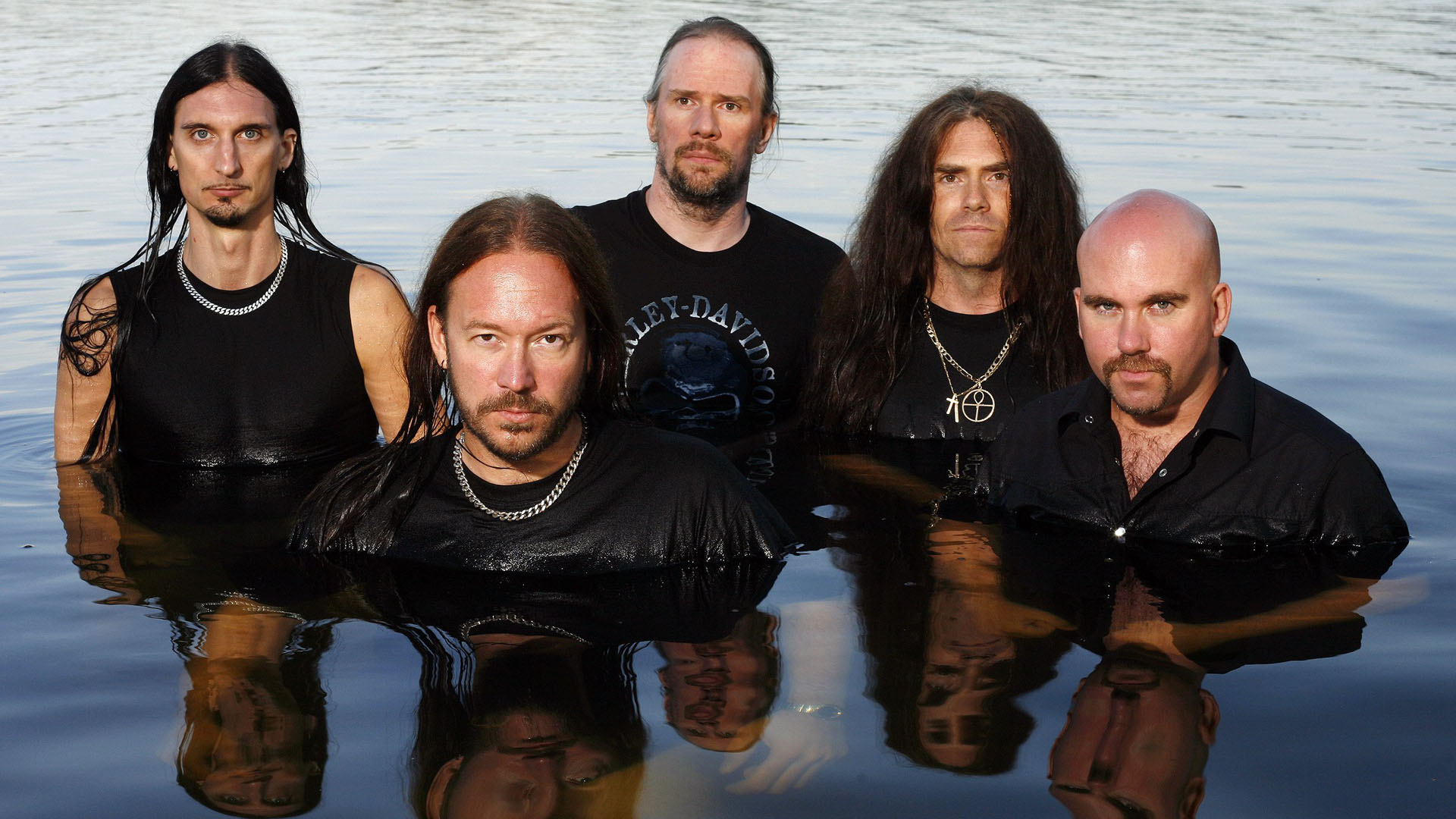 Hammerfall: Live! Against the World