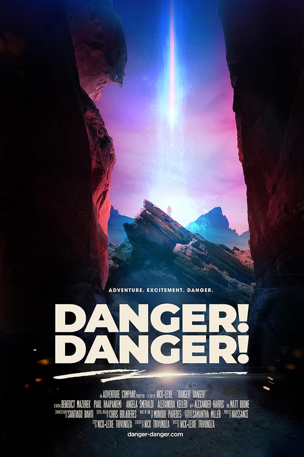 Danger! Danger! (2022)