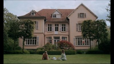 Hotel Mama (2017)